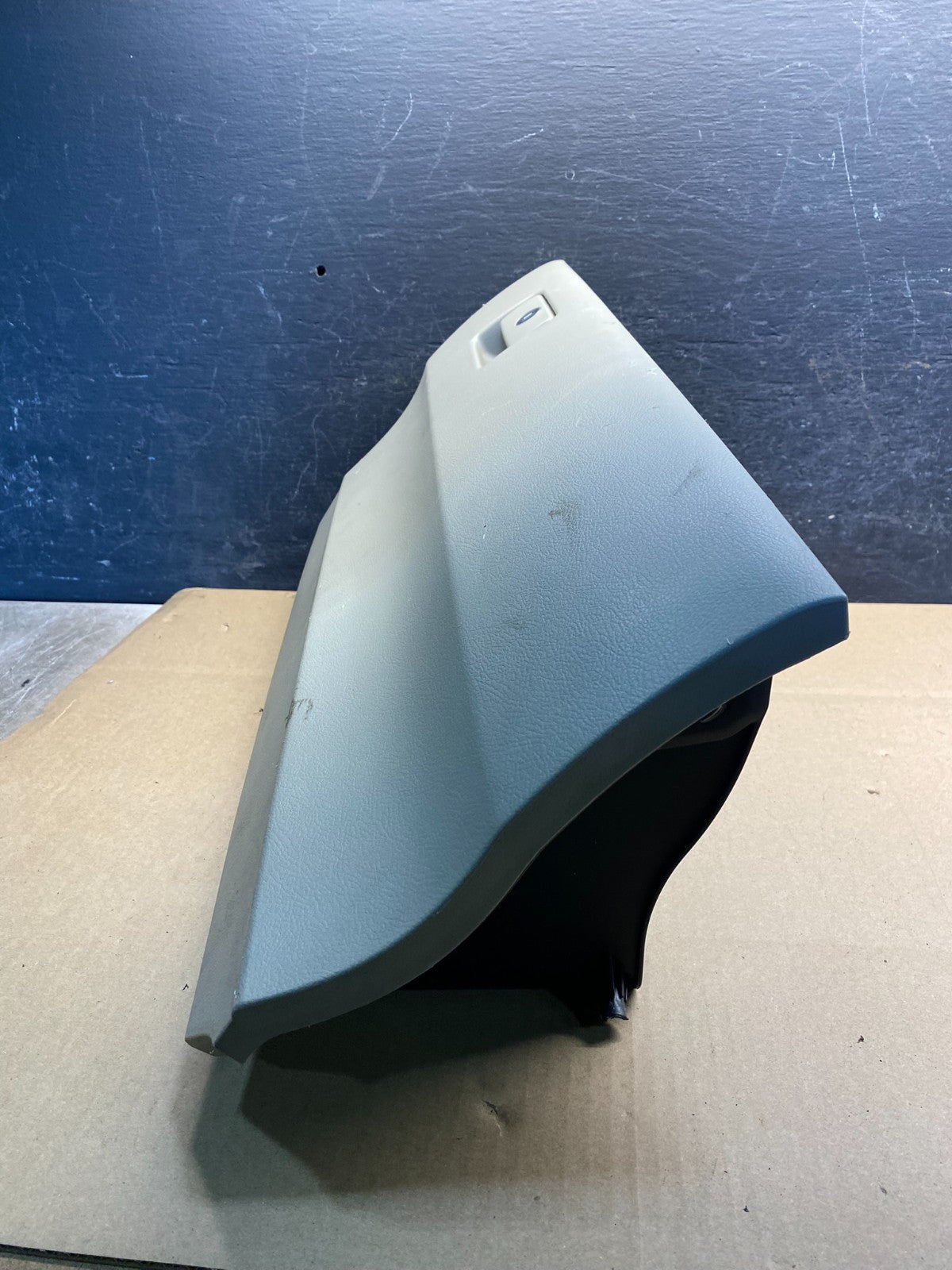 2007-2011 Toyota Camry Front Right Passenger Storage Glove Box ai5248 DG2