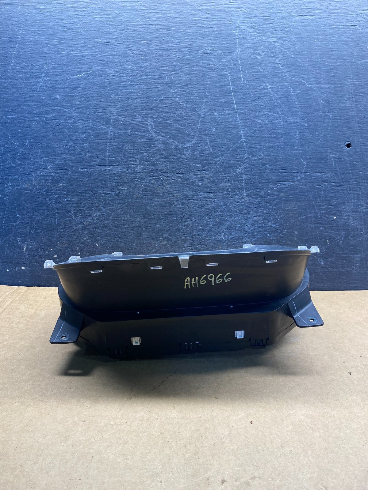2006 Ford Explorer Speedometer Cluster Gauge ah6966 DG3