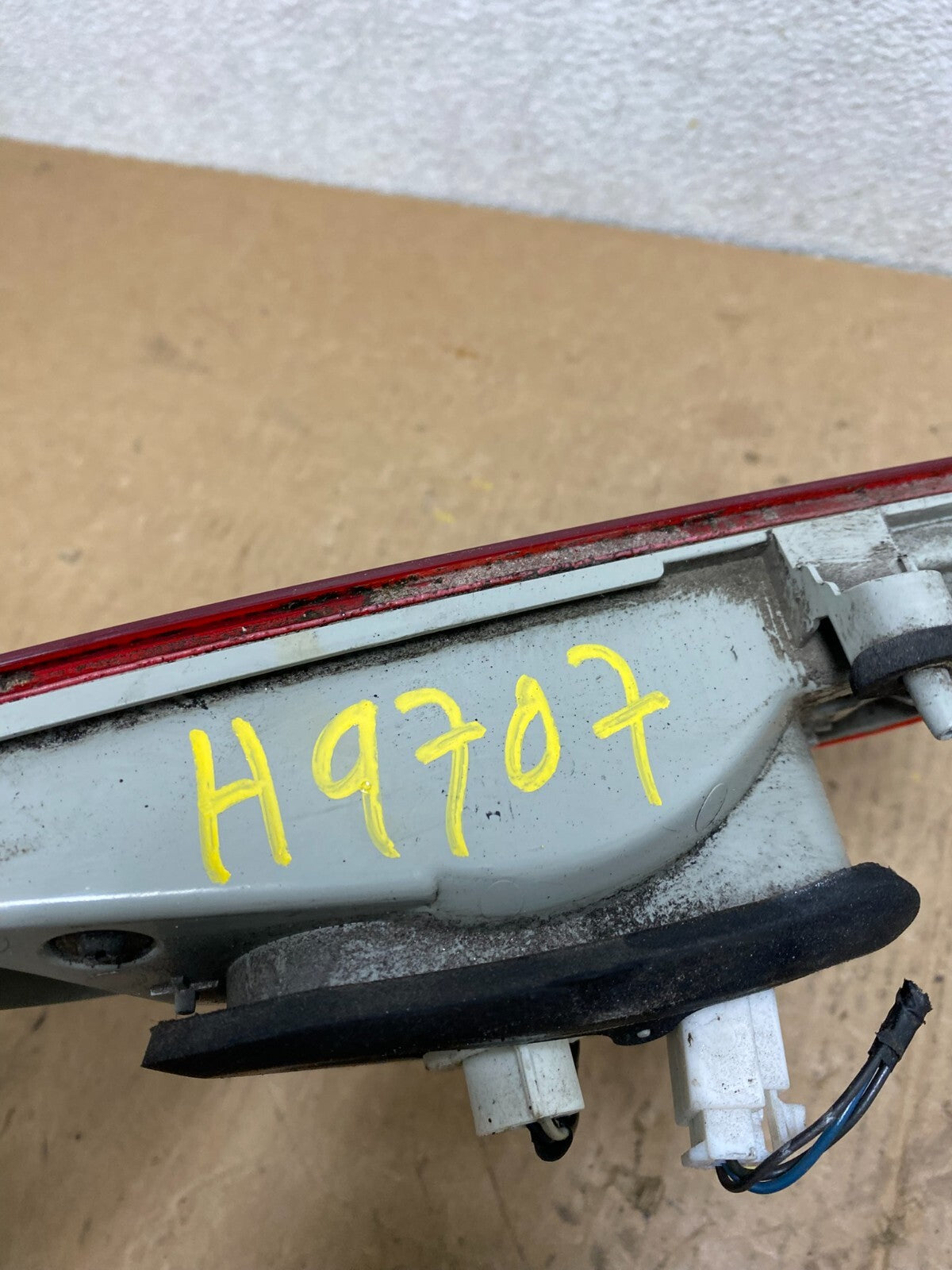 2011 to 2014 Hyundai Sonata Right Passenger Rh Inner Tail Light Oem H9707 KC5