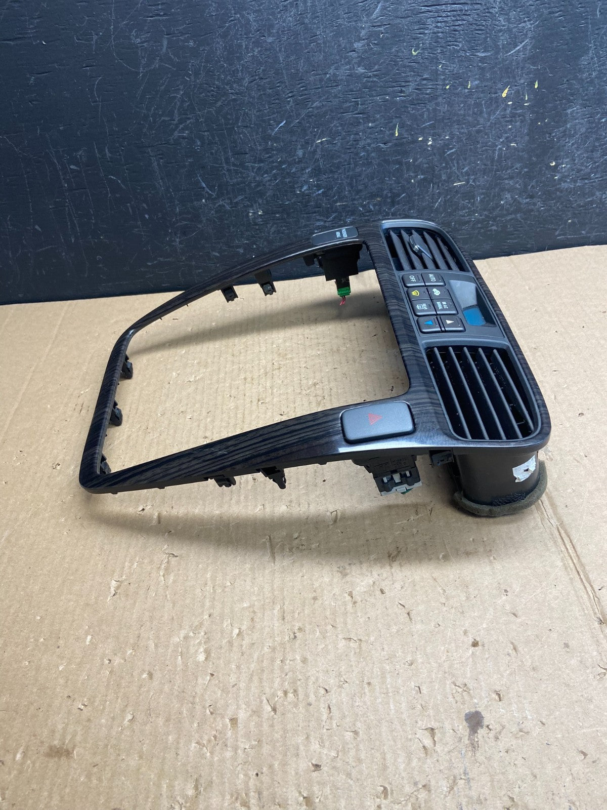 2001 - 2006 Acura Mdx Center Ac Heater Climate Control Radio Bezel AE3859 DG2