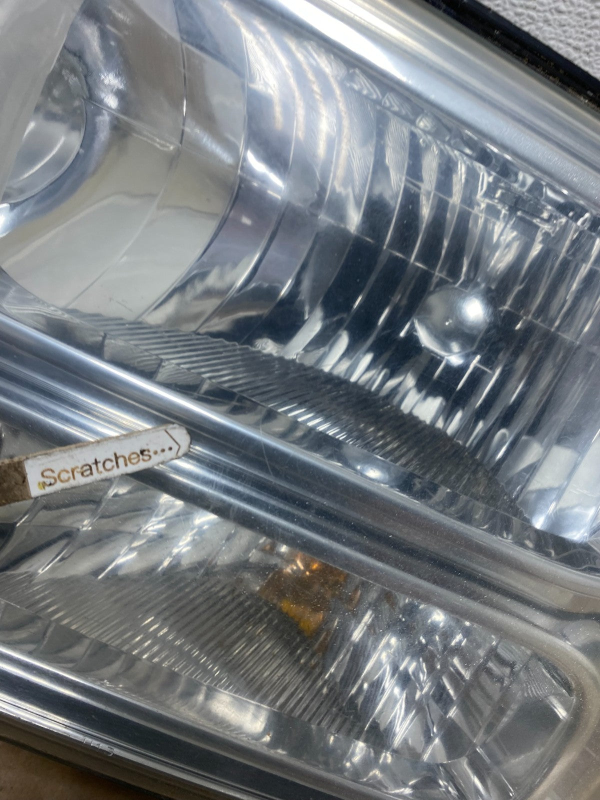 2005-2007 Ford F-250 F250 Super Duty Left+Right Side Headlights AI0955 DW4