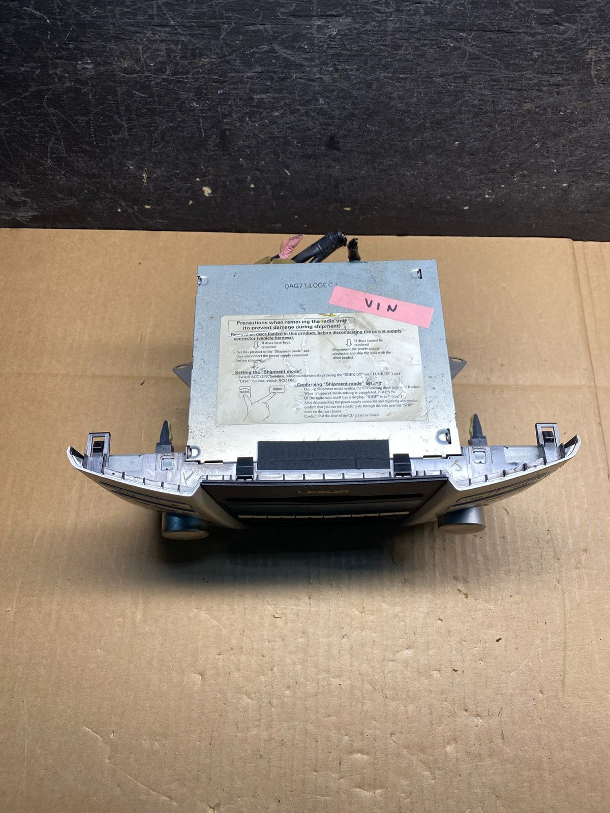 2006 Lexus RX400h Radio Casette AM-FM CD Player AI7664 DG3