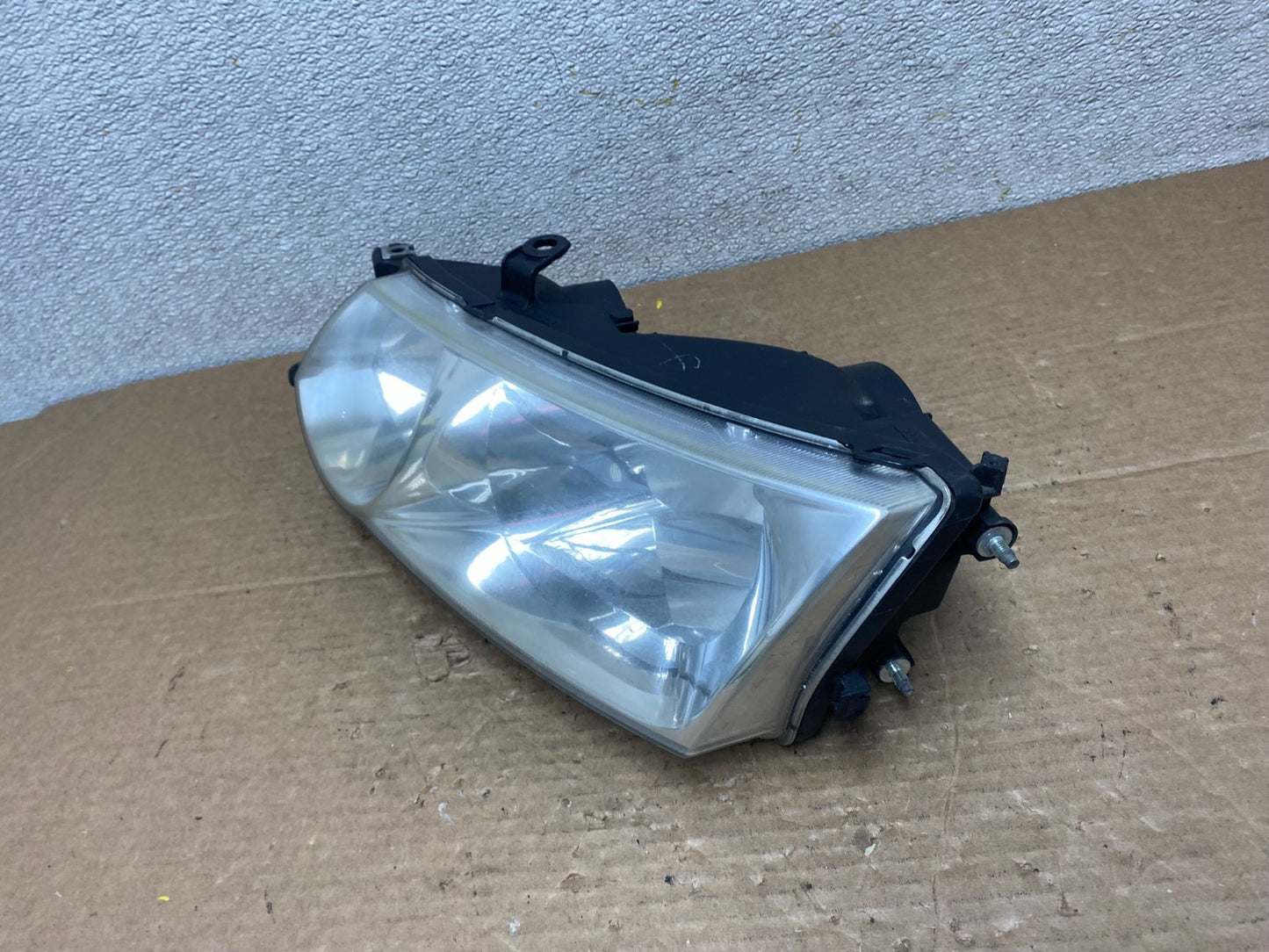 2002 - 2003 Toyota Solara Left Driver Lh Side Halogen Headlight OEM Z2801 DW1