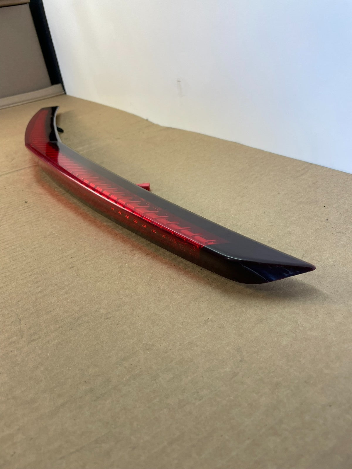 2008-2013 Cadillac Cts Sedan Trunk Lid 3rd Third Brake Tail Light AF5447 DW1
