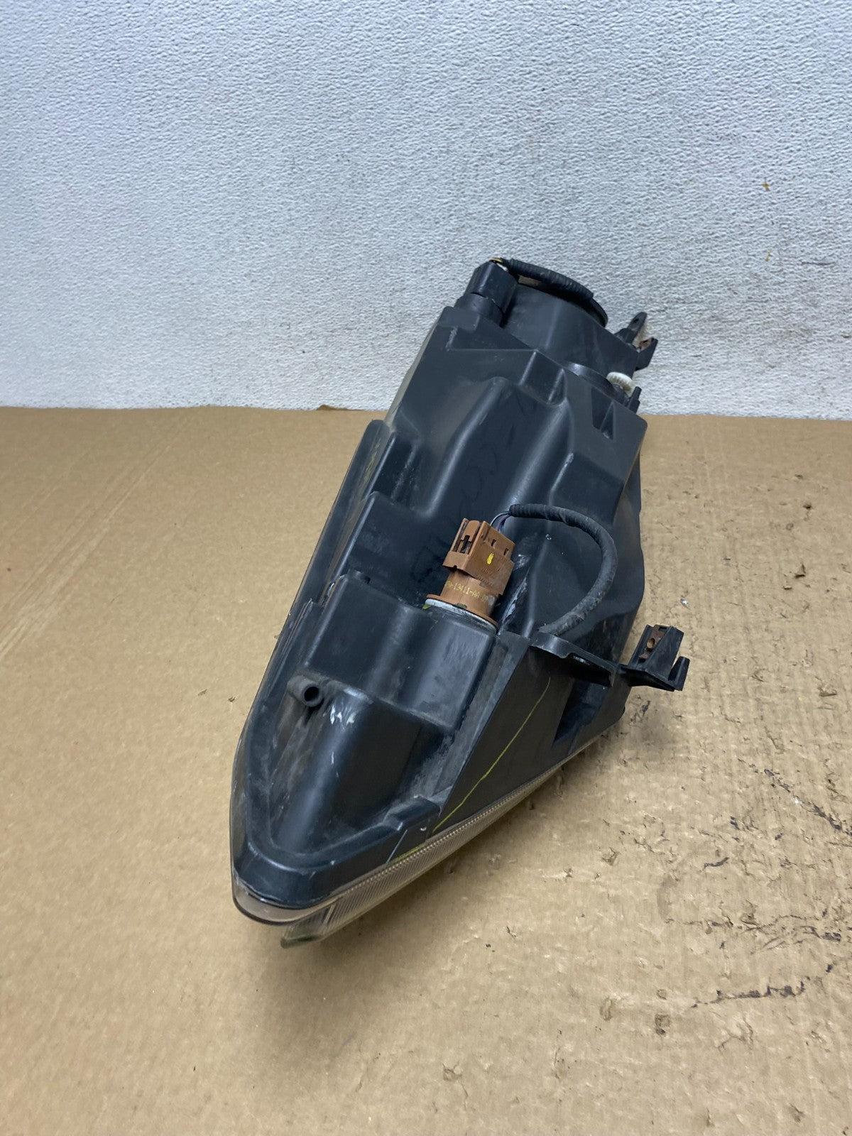 2010 2011 2012 Ford Fusion Left Driver LH Side Headlight Halogen AF8341 DW7