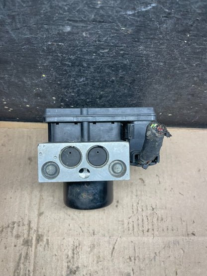 2006 - 2007 Mercedes C280 ABS Anti Lock Brake Pump Module T7549 DG0