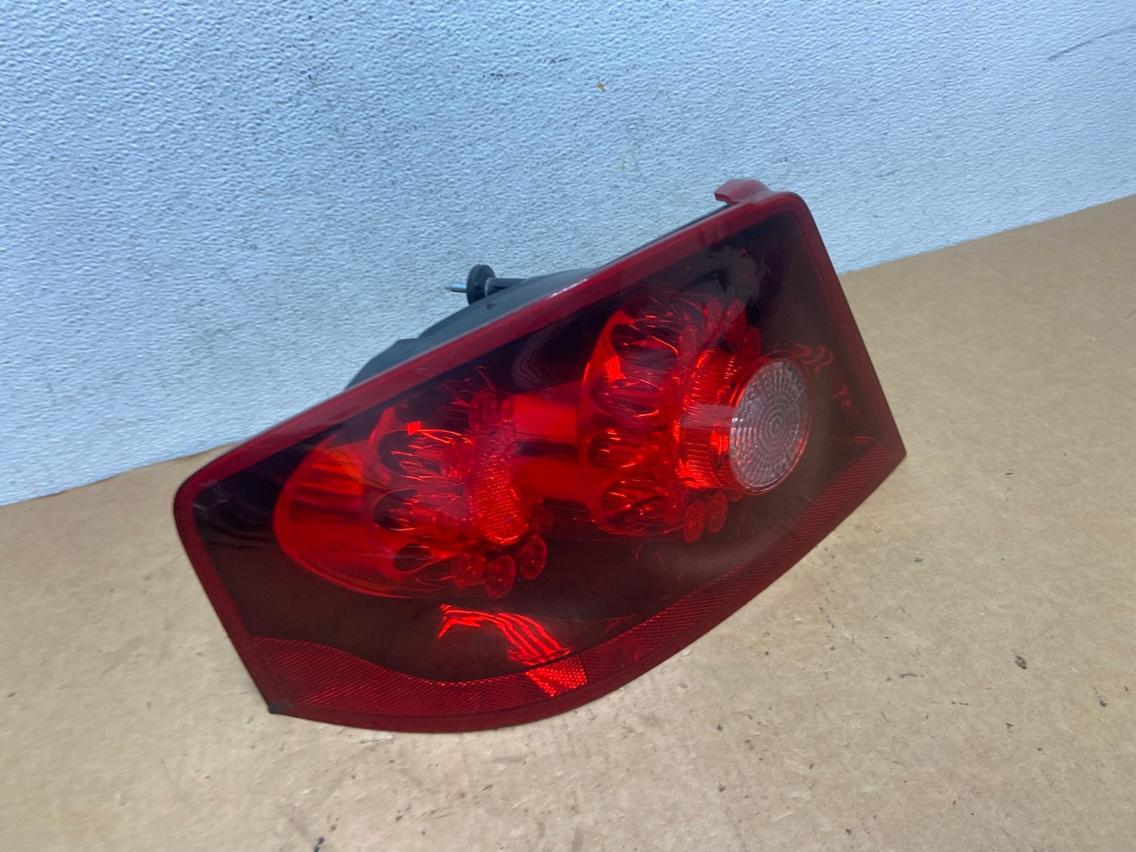 2011 to 2014 Dodge Avenger Left Driver Lh Side Tail Light AD5162 LK2
