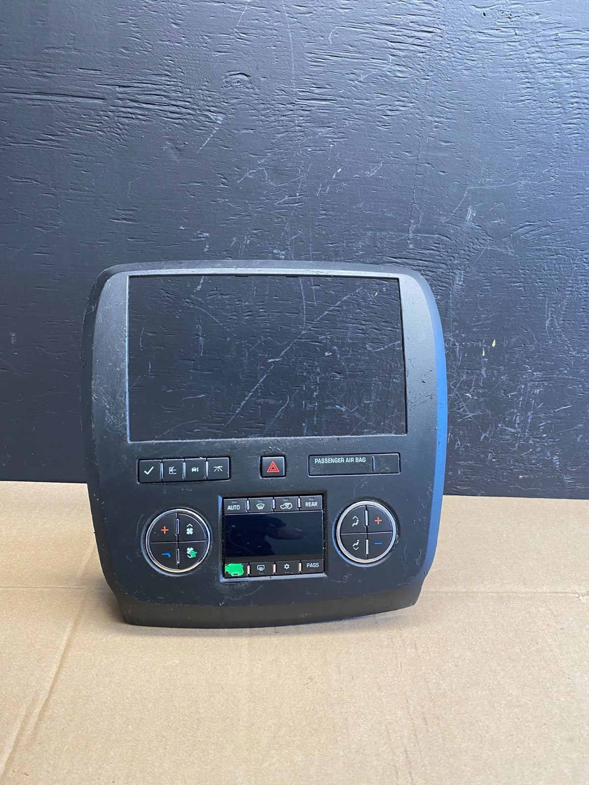 2008 to 2012 Buick Enclave AC Heater Climate Control Unit OEM AB9171 DG0