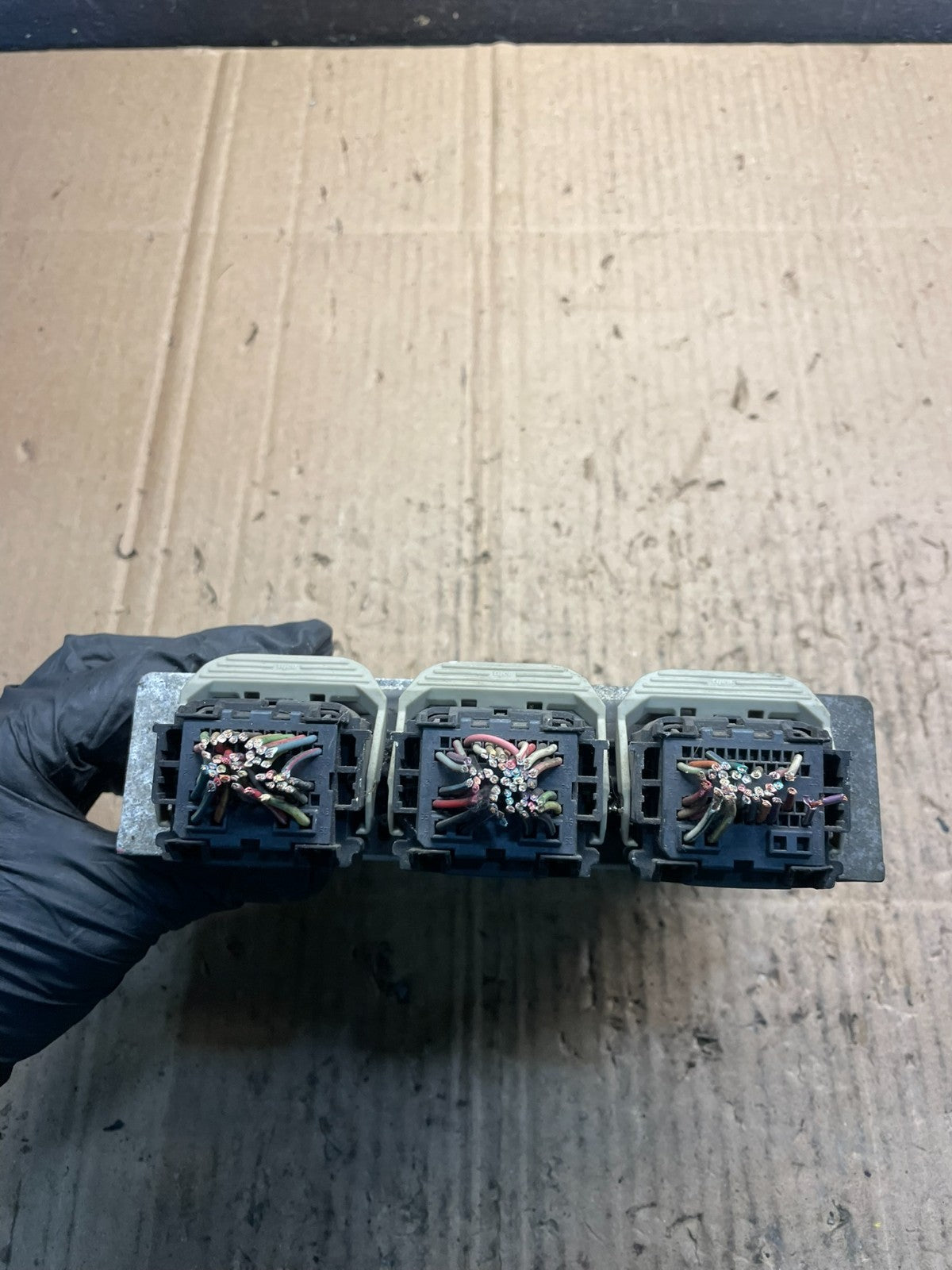 2005 Ford Crown Victoria 4.6L Engine Control ECU Computer Module S4721 DG1