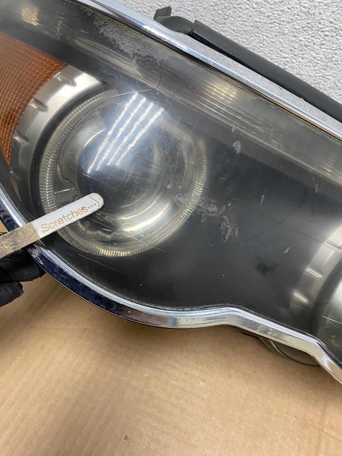 2002 to 2005 BMW 7 Series 745i Xenon Left+Right Headlights AI6877 DW3