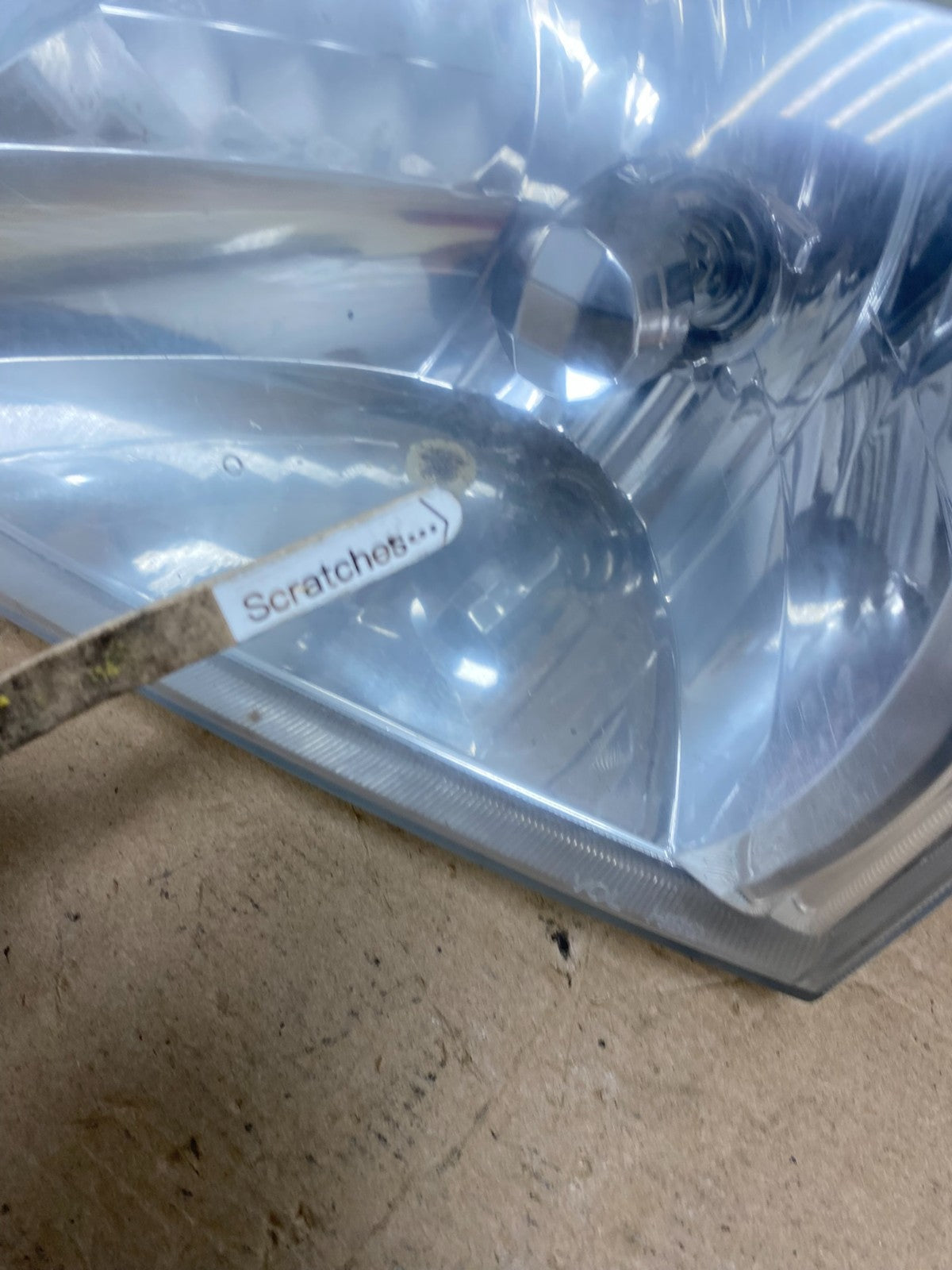 2001 2002 2003 Toyota Sienna Left+Right Side Set Headlights Halogen AF4581 DW3