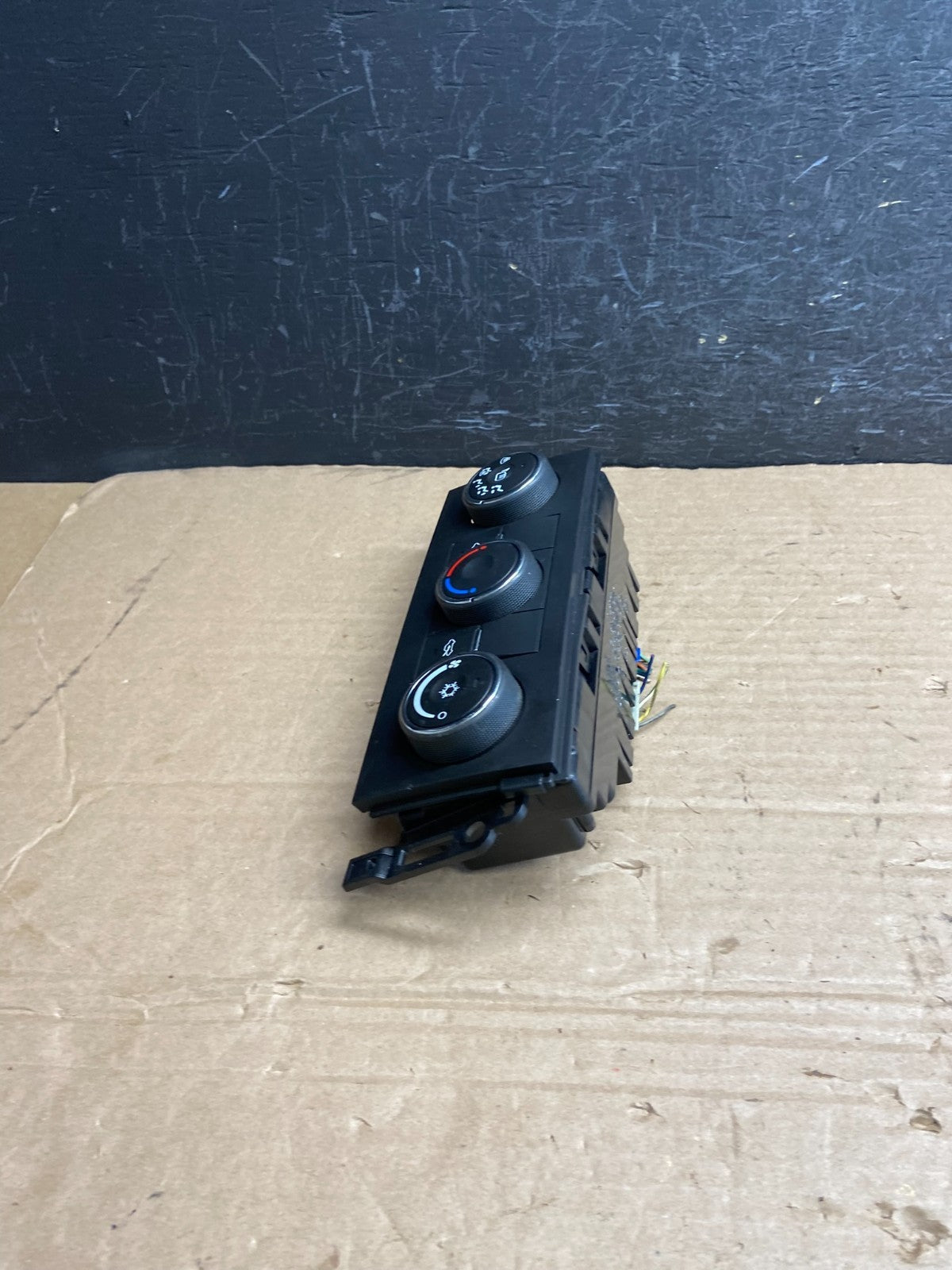 2007 - 2009 Chevrolet Silverado Gmc Sierra A/C Heater Climate Control AF1999 DG1