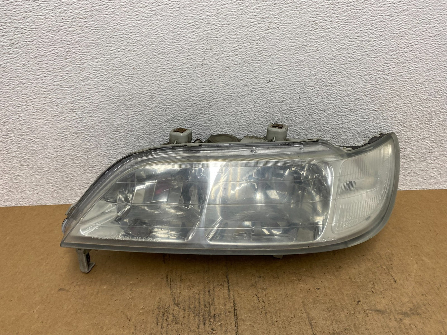 1997 to 1999 Acura CL Left Driver Side Headlights Ac36740