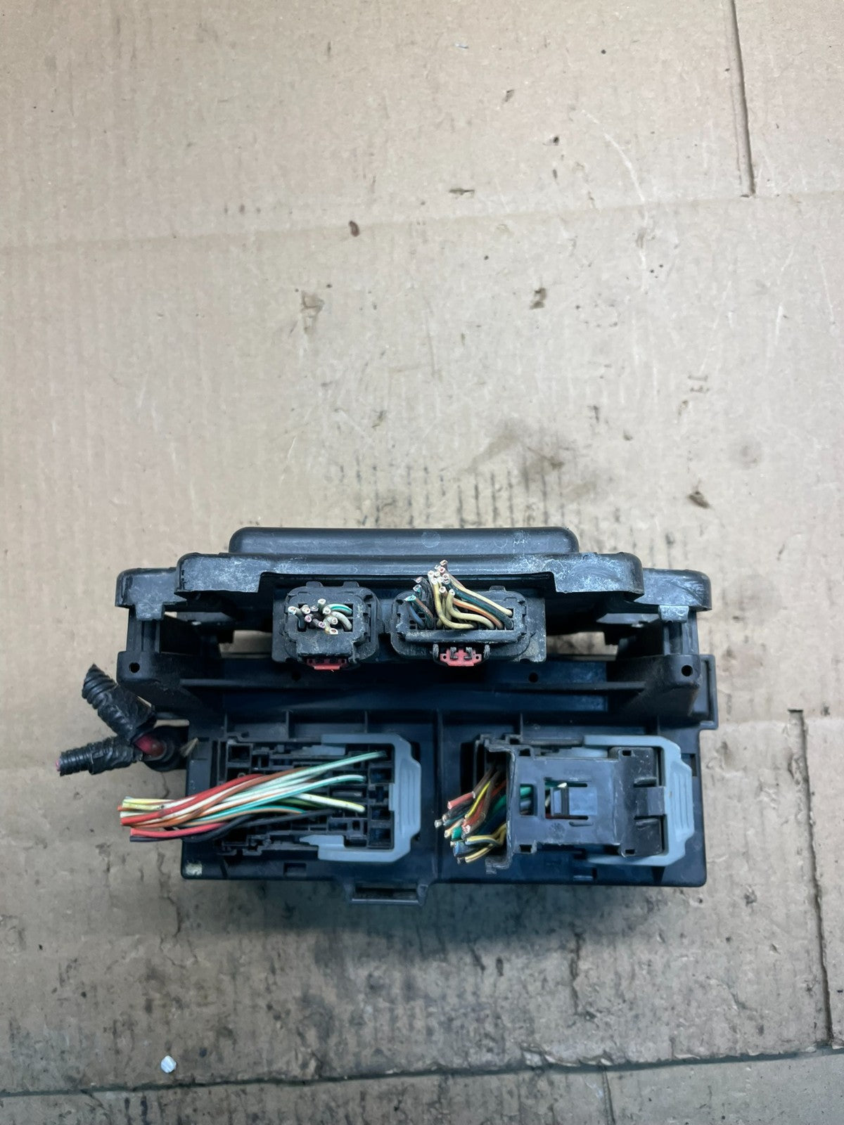 2005 Jeep Grand Cherokee BMC Body Module Power Fuse Box Relay v9188 DG5