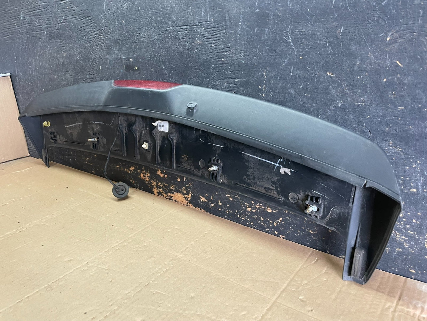 2007 to 2012 Dodge Caliber Rear Trunk Spoiler OEM aa8838 DG7