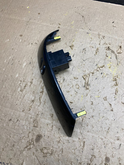 2004 to 2010 Toyota Sienna Switch Key Light Indicator Bezel Trim u5390 DG1