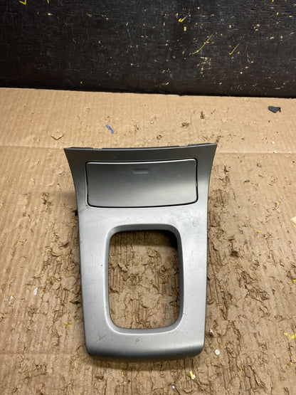 2003 - 2008 Subaru Forester Center Console Shifter Bezel  Trim V7730 DG0
