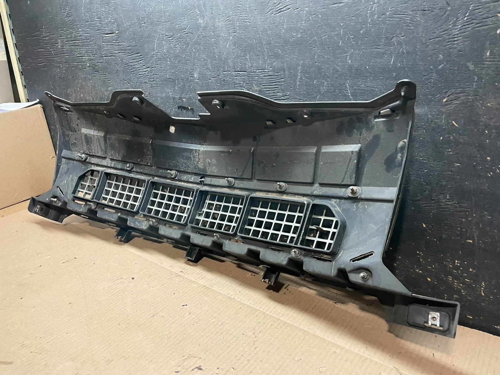 2007 to 2010 Lincoln Mkx Front Upper Grill Grille OEM z8431 DG6