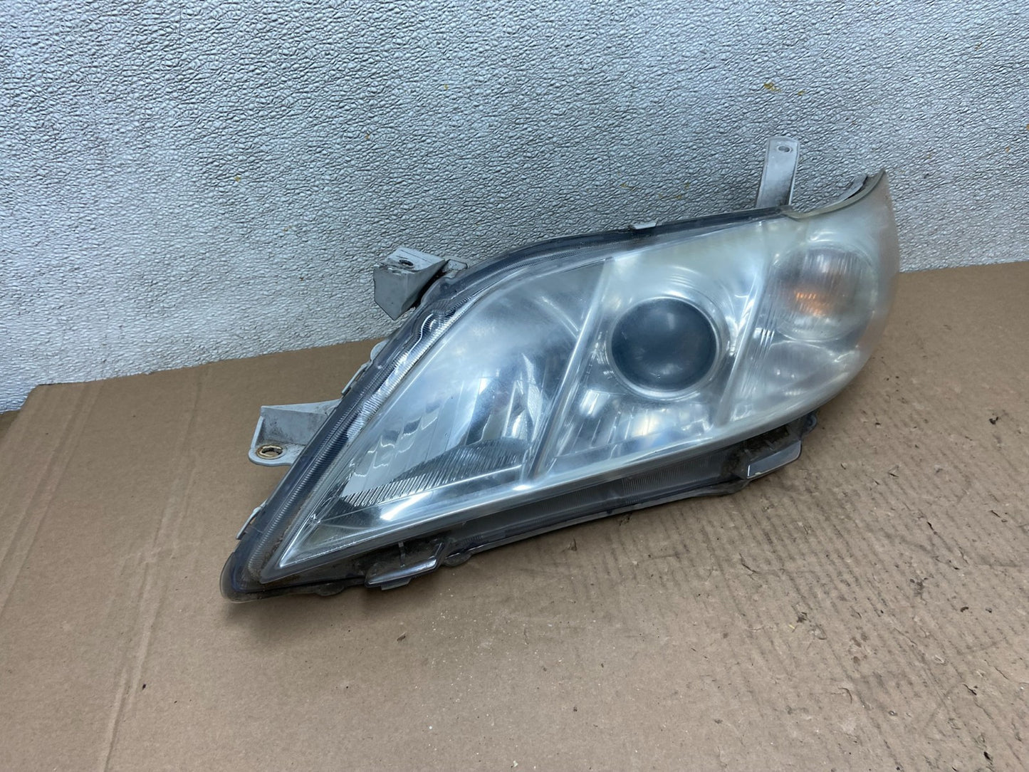 2007 2008 2009 Toyota Camry Halogen Left Driver LH Side Headlight AB6019 DW2