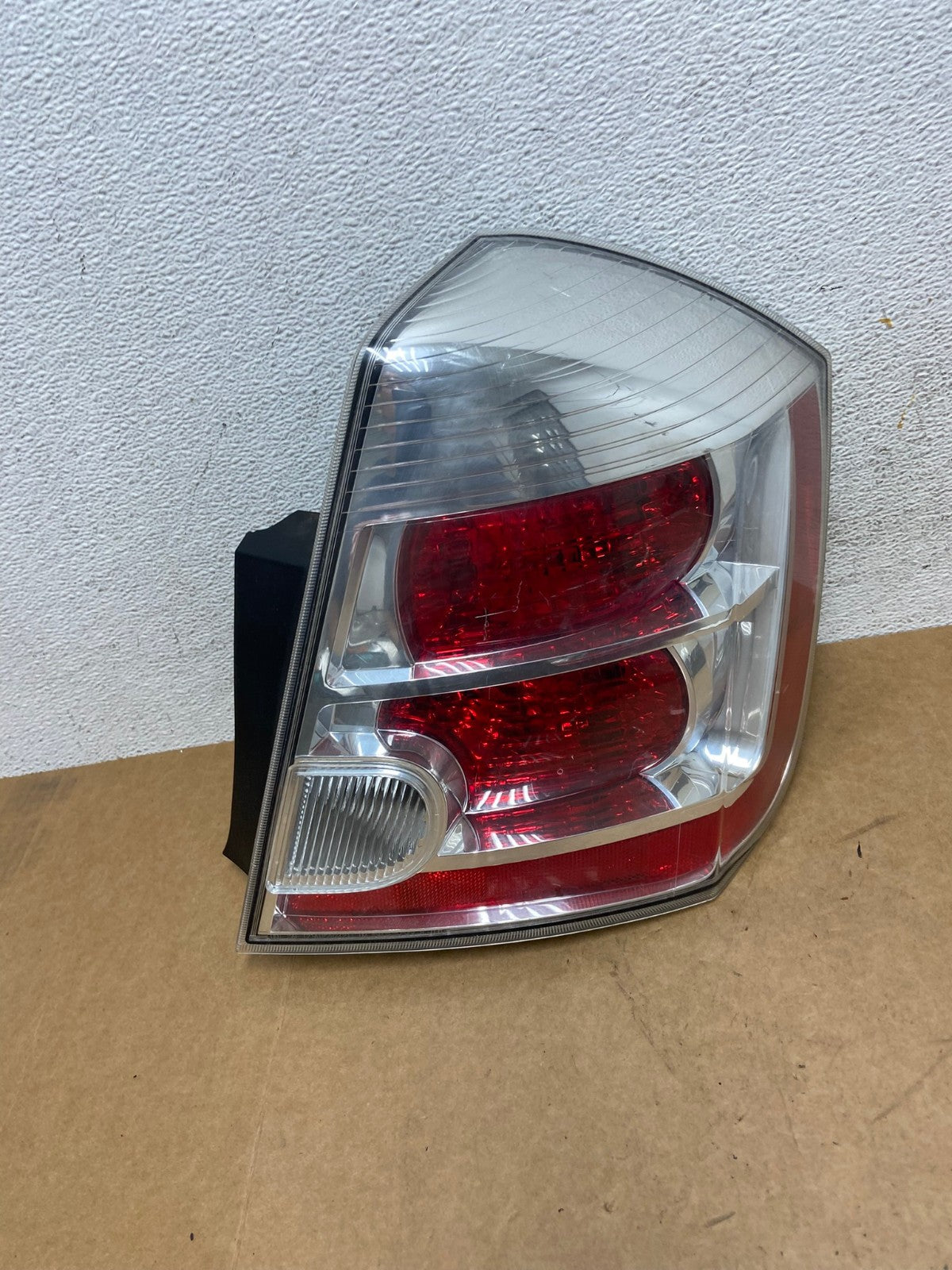 2007 to 2012 Nissan Sentra Right Passenger Rh Side Tail Light AE3029 LK0