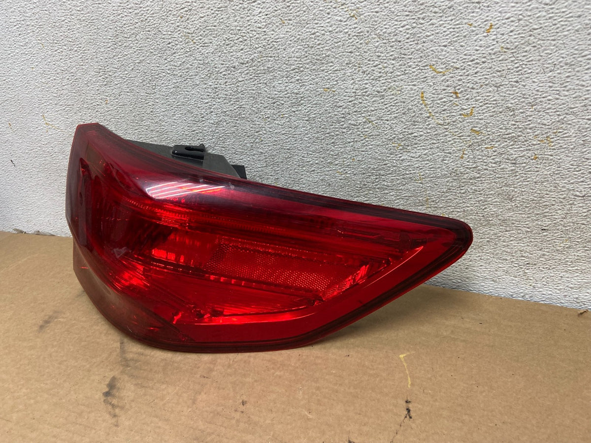 2014 to 2020 Acura Mdx Right Passenger RH Side Tail Light DEPO AH4469 DW2