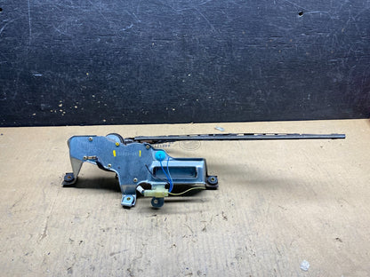 2002 Subaru Forester Rear Wiper Motor W4289 PS5