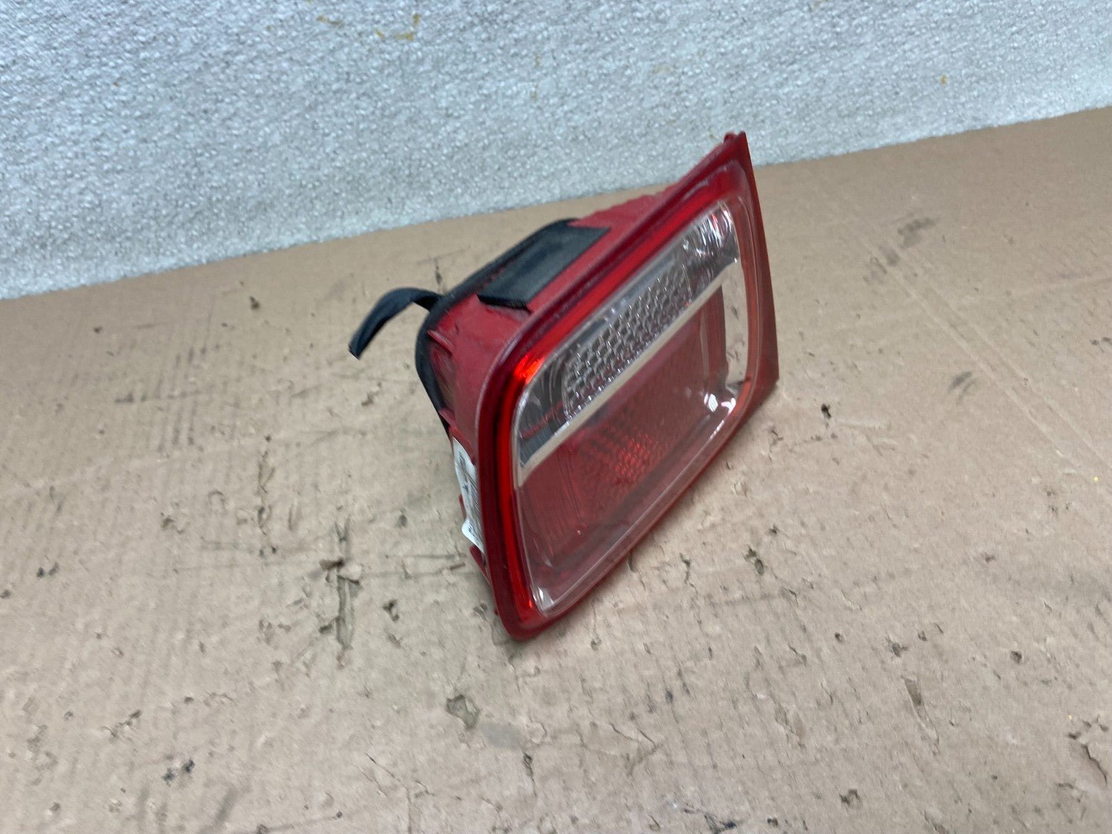 2013-2016 Chevrolet Malibu Left Driver Lh Side Inner Tail Light Oem Y0234 DW2