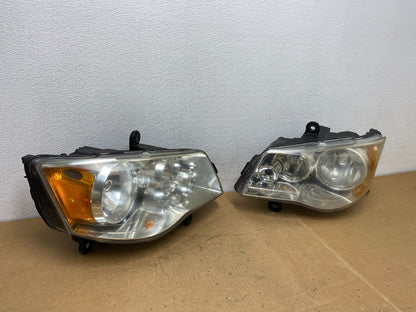 2008 to 2016 Chrysler Town and Country Left+Right Side Headlights AC8566 DW2