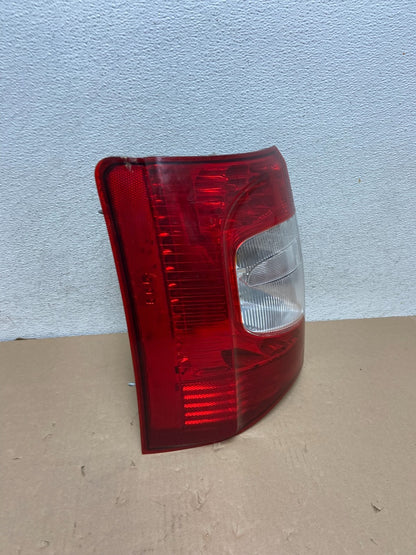 2011-2016 Chrysler Town and Country Left Driver Side Tail Light AG5748 DW2