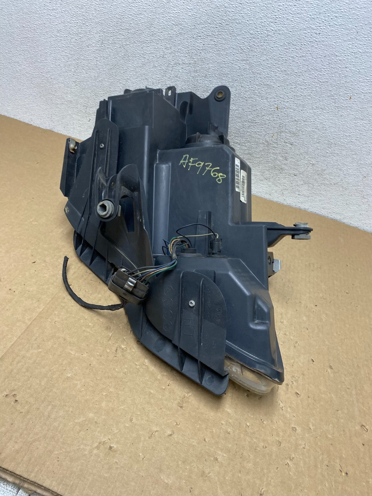 2007 to 2012 Gmc Acadia Halogen Headlight Left Driver LH Side AF9768 DW7