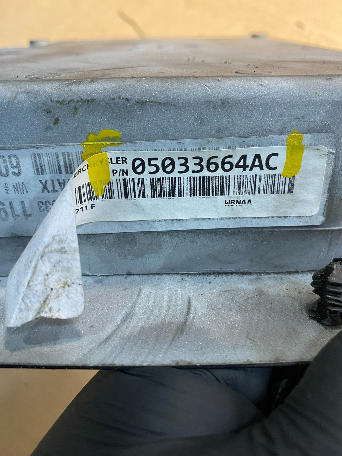 2002 Chrysler PT Cruiser 2.4L Engine Computer Module ECM ECU AE9887 DW2