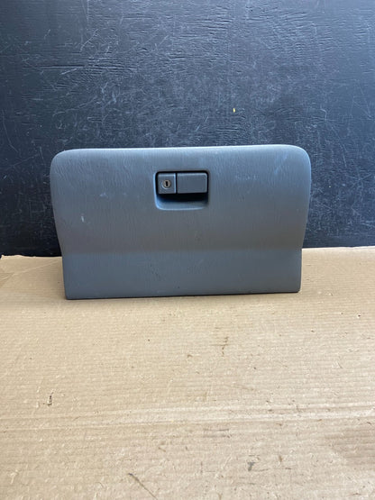 2001-2005 Toyota RAV4 Front Right Passenger Storage Glove Box ah3536 DG0