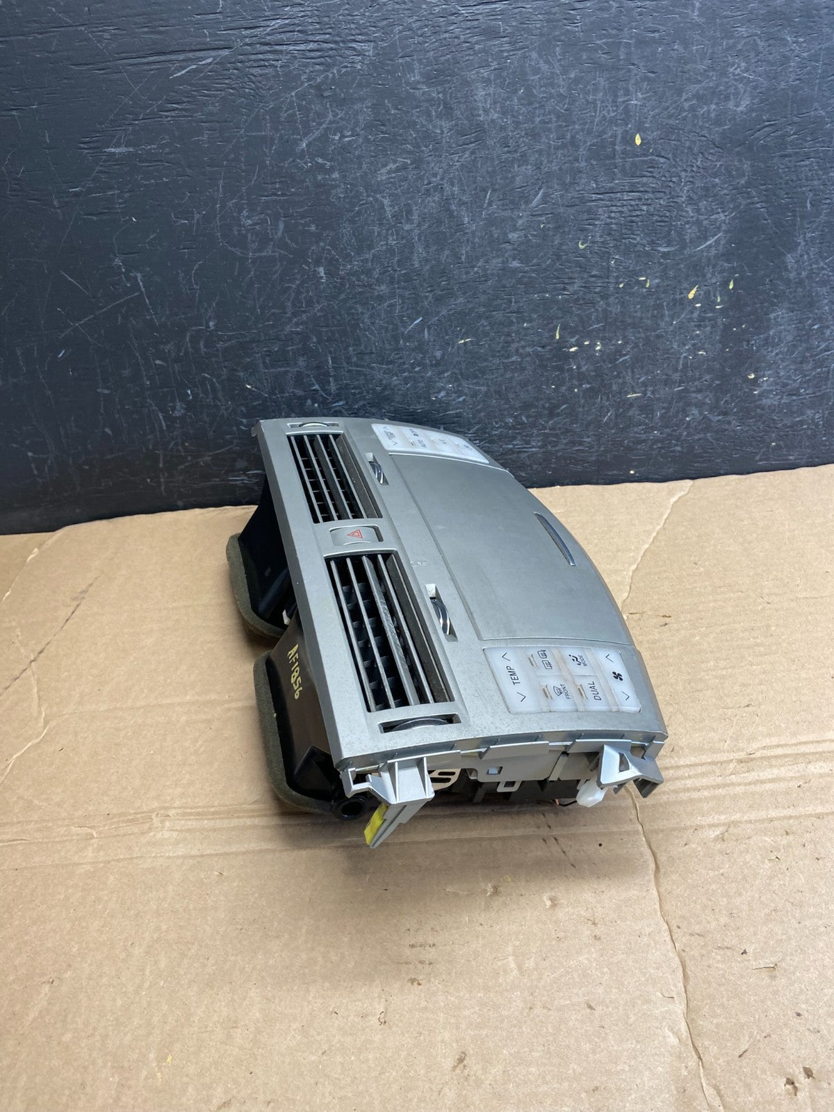 2005-2007 Toyota Avalon Climate Control A/C Heater Air Vent Panel Trim AF1856 DG1