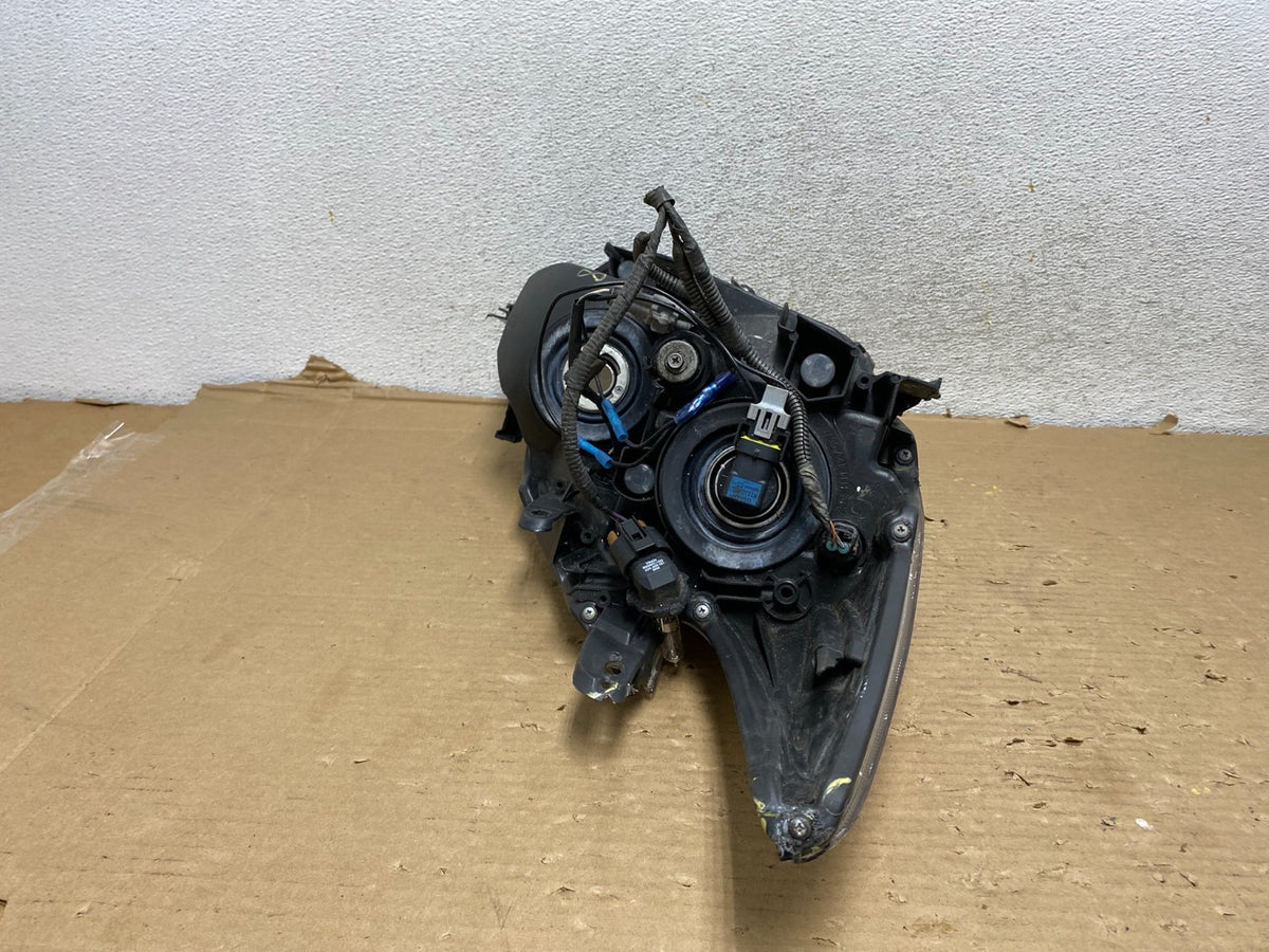 2010 - 2011 Toyota Prius Left Driver LH Blue Halogen Headlight DEPO AG9278 DW14