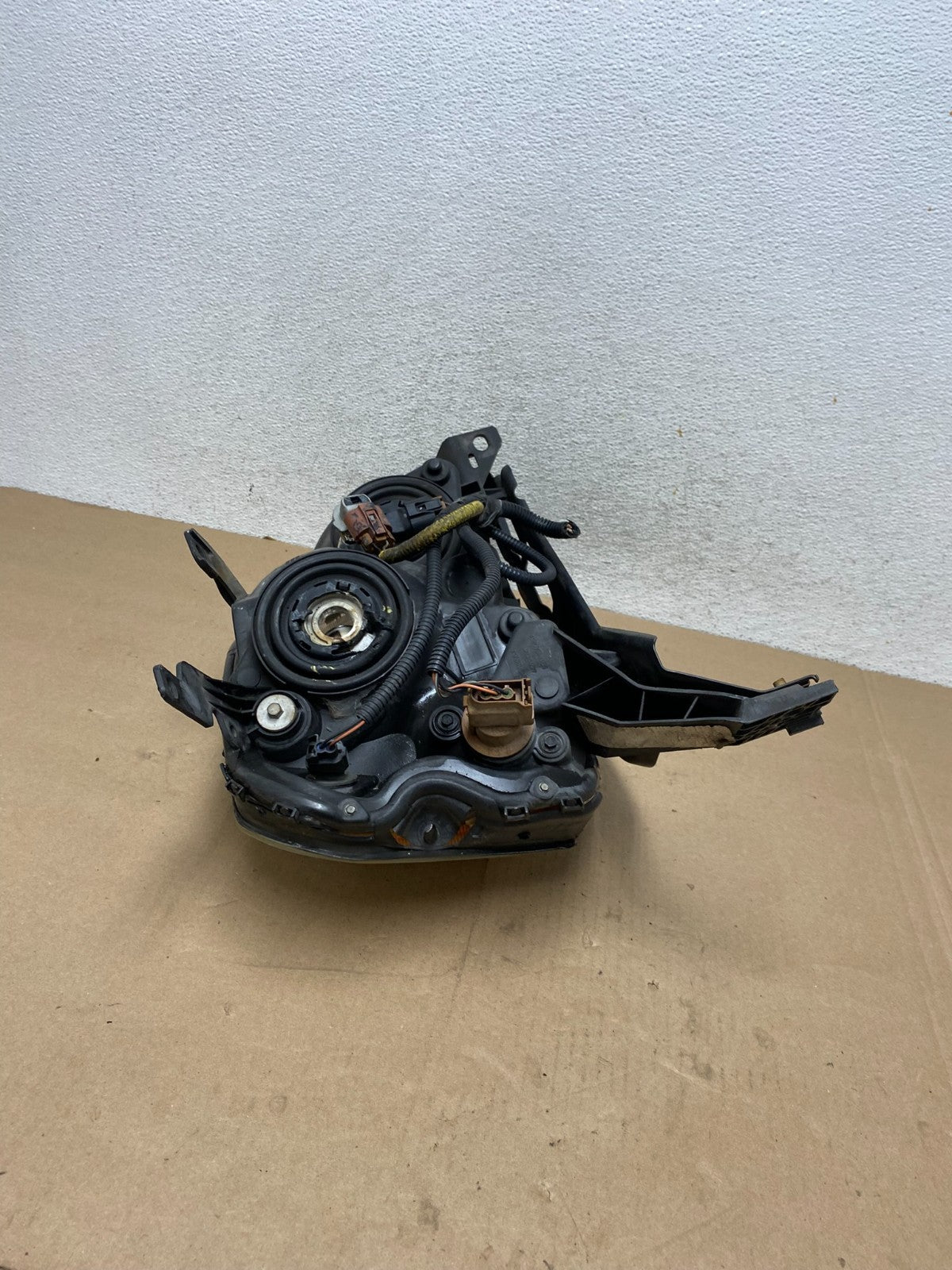 2005 2006 2007 Ford Five Hundred Halogen Headlight Left Driver Lh AG4558 DW10