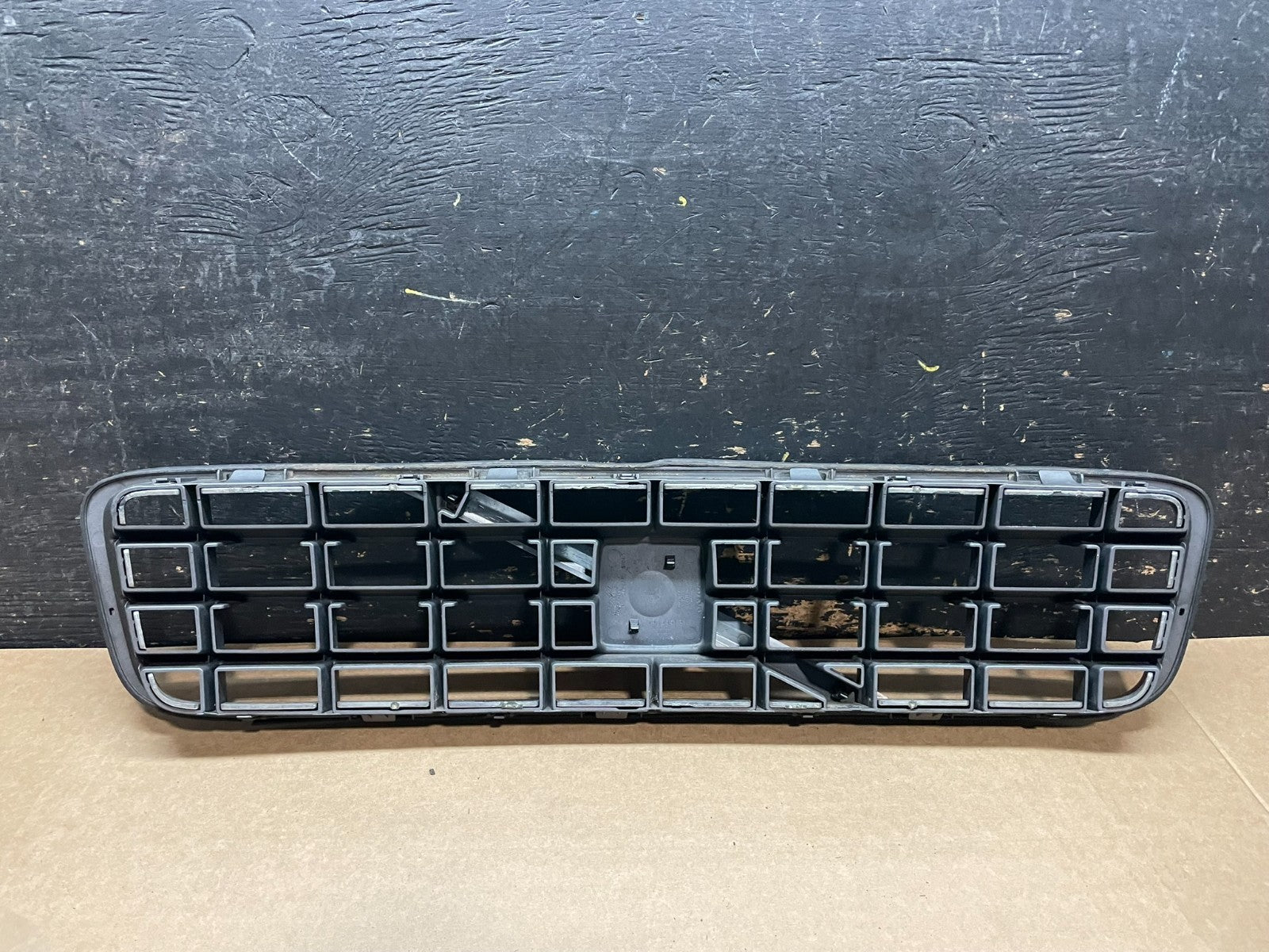 2003 to 2013 Volvo XC90 Front Upper Grill Grille Oem Y9472 DG4