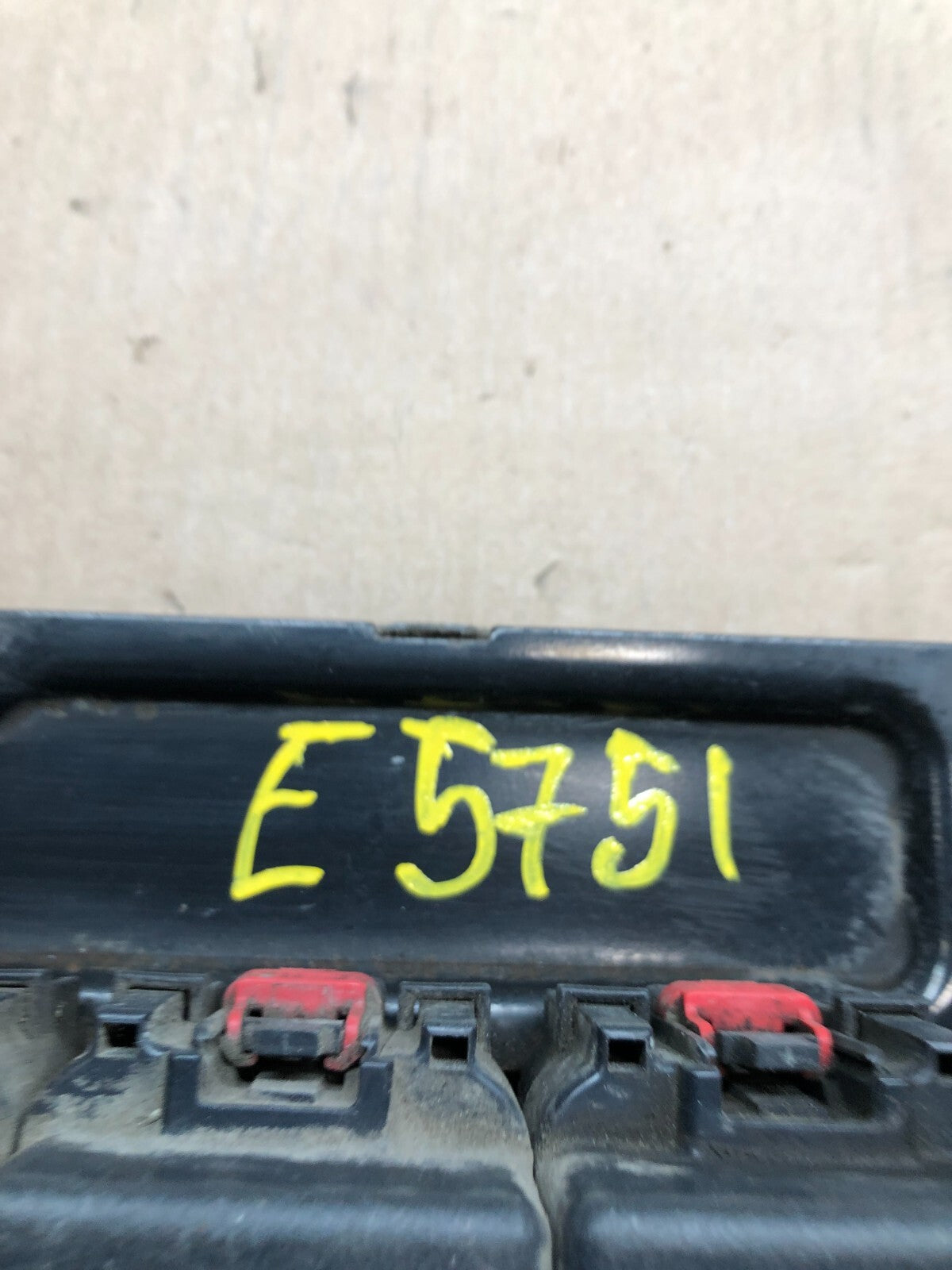 2006 Dodge Dakota Engine Computer 3.7L ECM ECU p05094530ae E57514