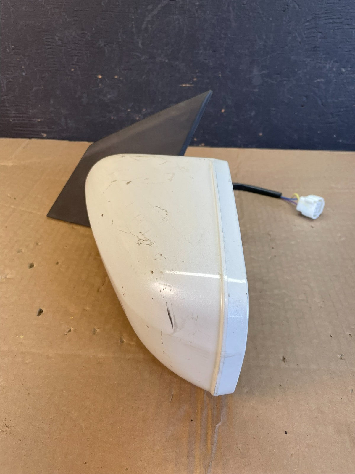 2004 to 2012 Mitsubishi Galant Left Driver LH View Door Mirror AC97741