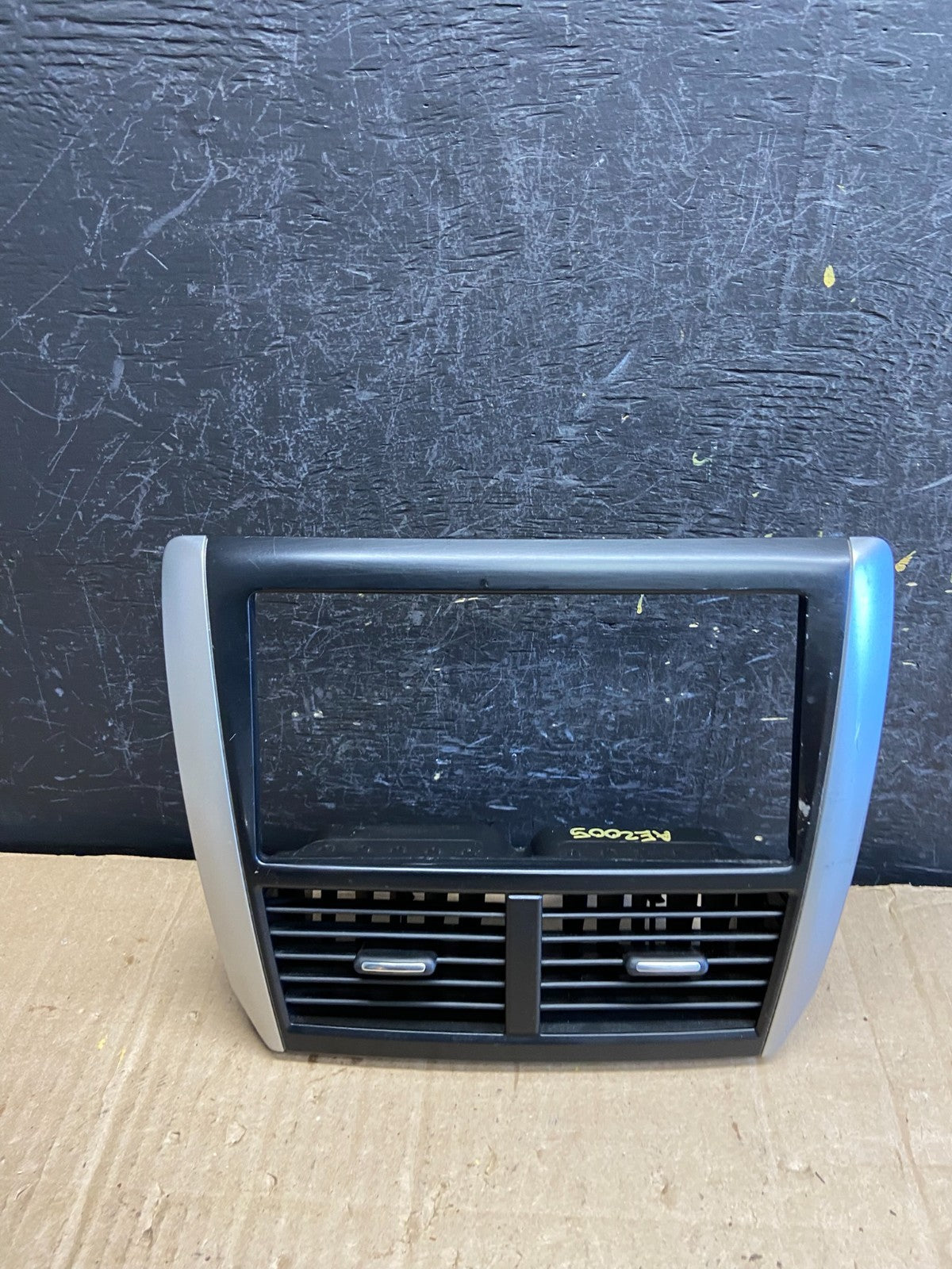 2009 to 2013 Subaru Forester Dash Radio Trim Bezel Center Vent AE2005 DG0