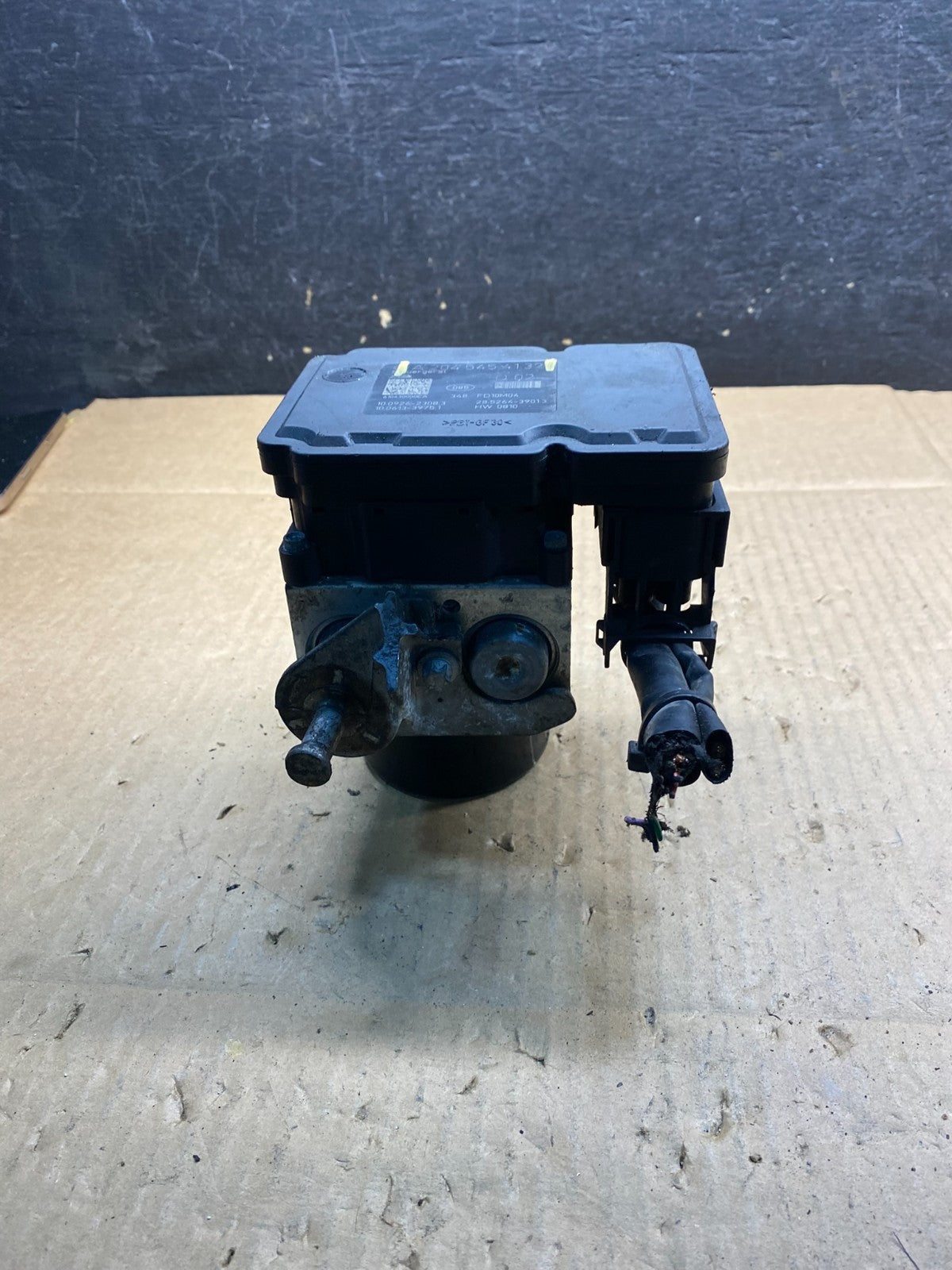 2008 2011 Mercedes W204 C300 ABS Anti Lock Brake Pump Module ai7722 DG1