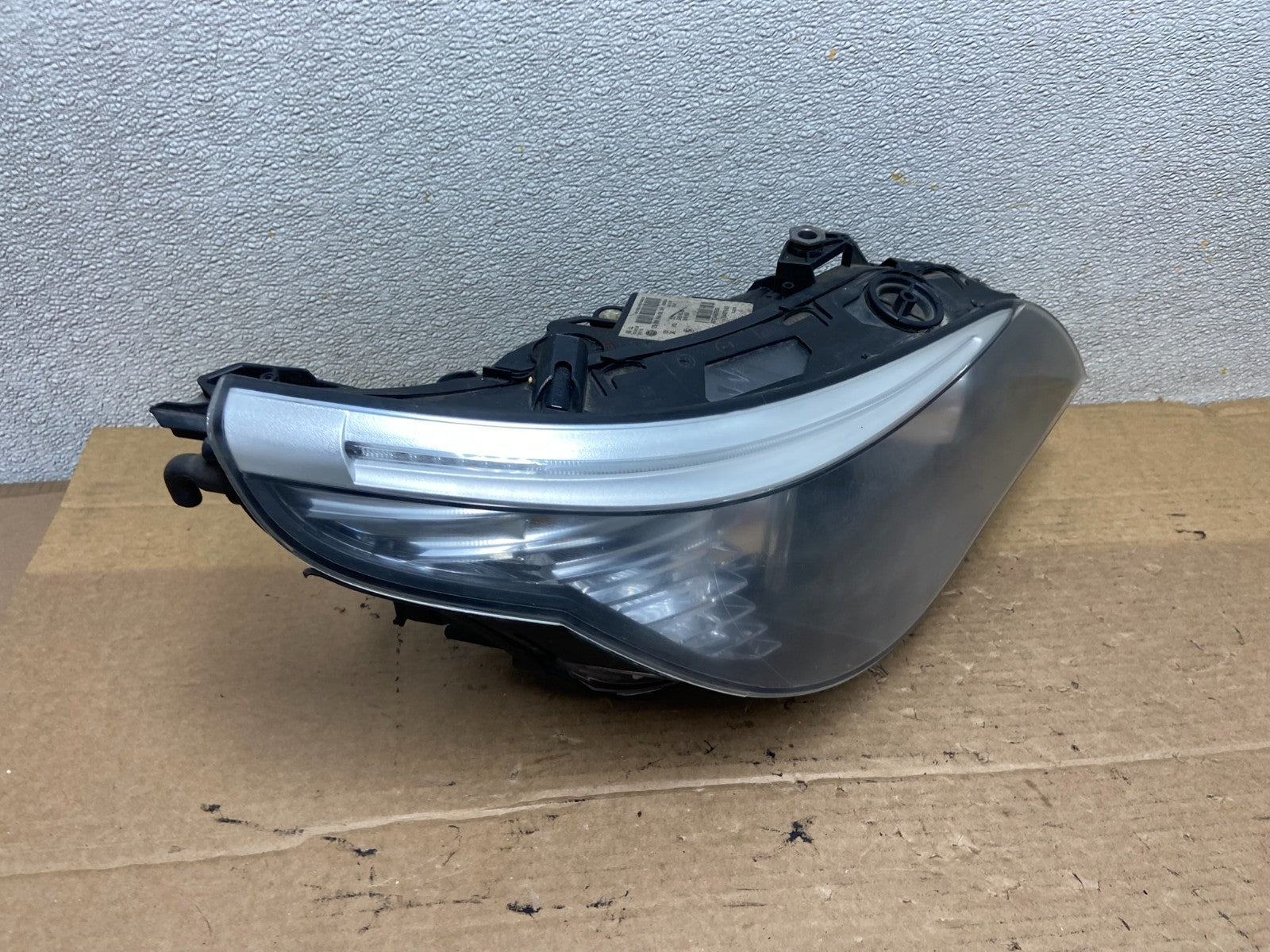 2008 to 2010 Bmw 5 Series 535I 550I AFS Xenon Hid Right Headlight Oem AB5269 DW2