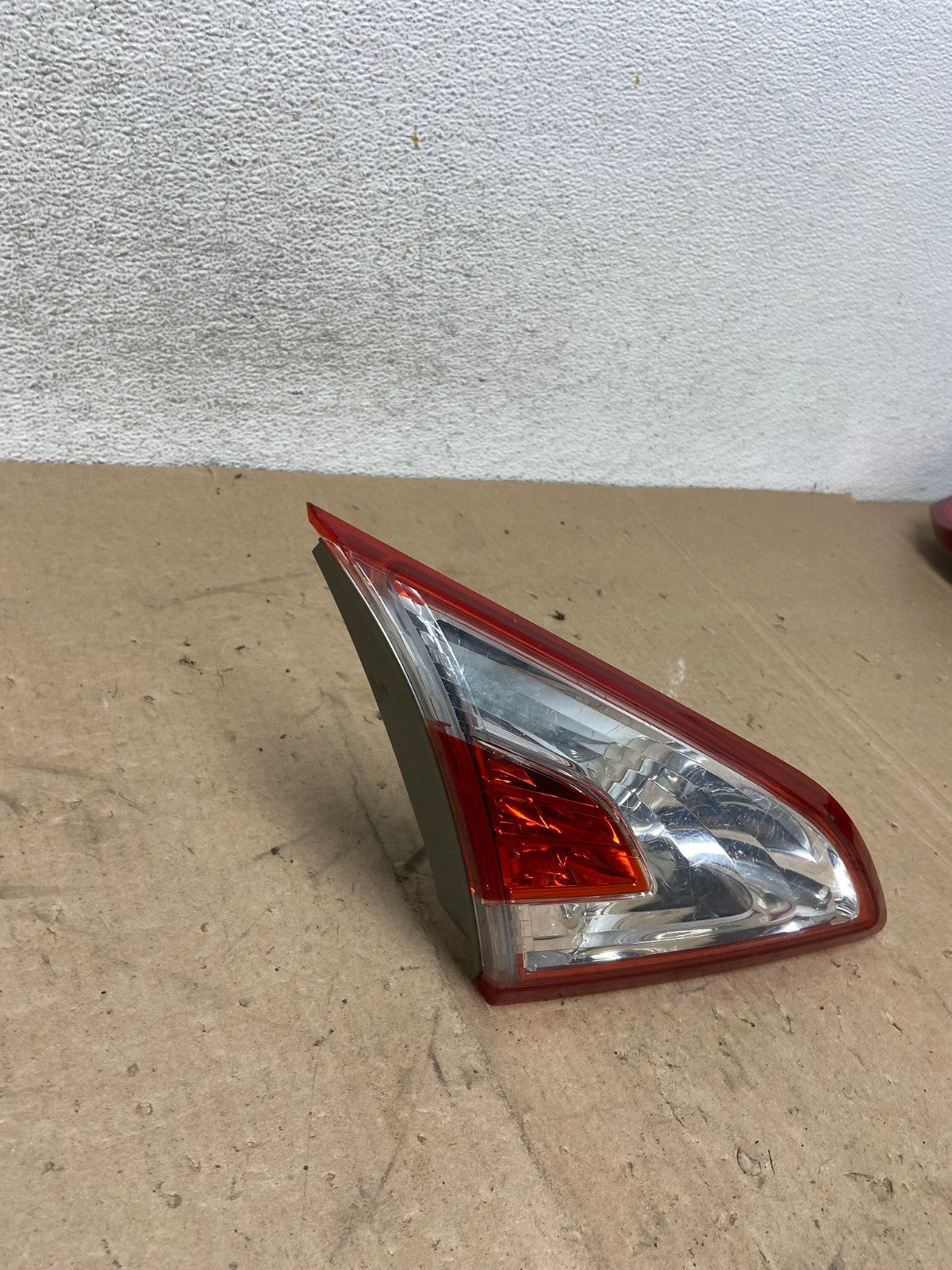 2011-2014 Nissan Murano Left Driver Lh Side Inner Tail Light AG4865 LK2