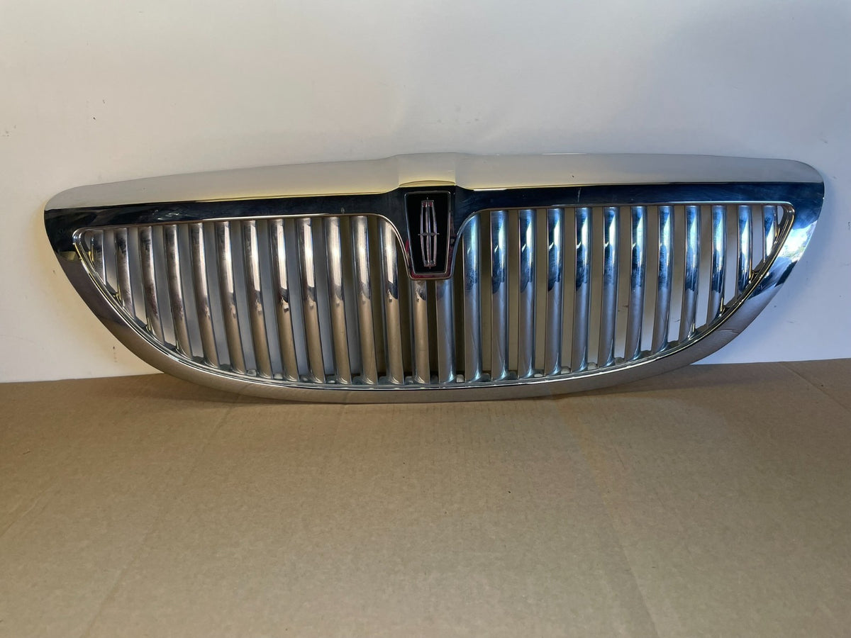 2003 to 2011 Lincoln Town Car Front Upper Grille Grill Chrome W/Emblem AG9841 DG0