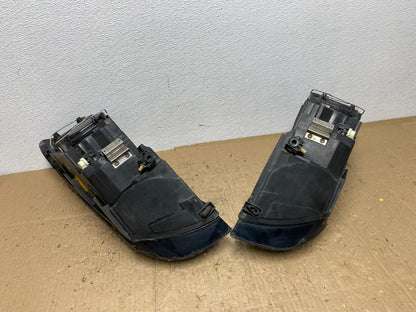 2004 to 2007 Volvo S40 Left+Right Side Headlights AC0205 DW5