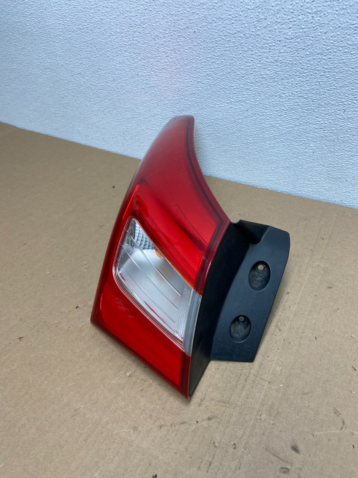 2013-2017 Hyundai Elantra GT Hatchback Left Driver Lh LED Tail Light AB6363 DW1