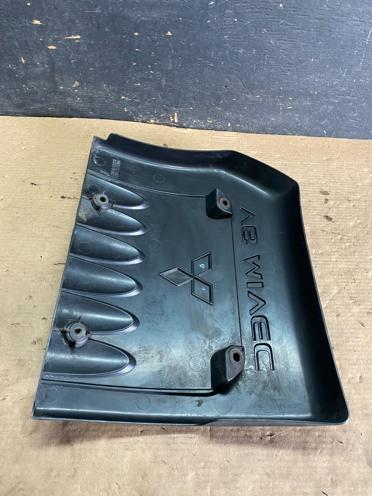 2007 to 2020 Mitsubishi Outlander GT 3.0L V6 Mivec Engine Cover Oem O8205 DG6