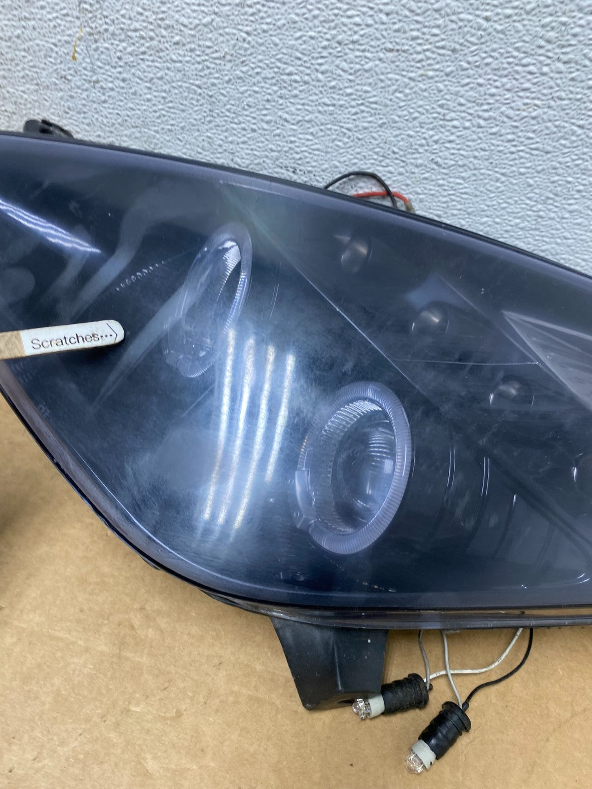 2000 to 2005 Toyota Celica Left+Right Set LED Black Headlights AD4631 DG4