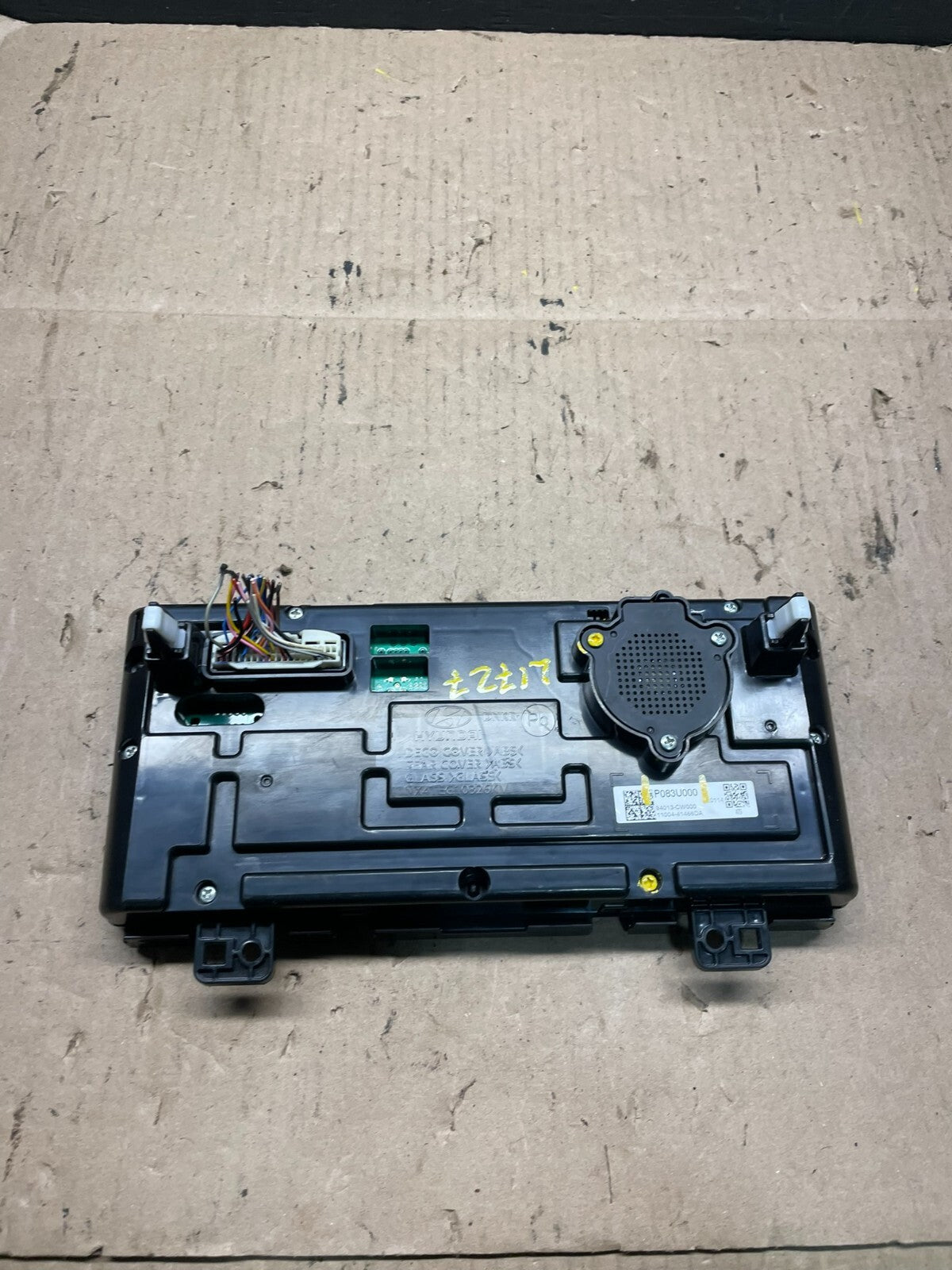 2022 to 2023 Hyundai Tucson Speedometer Cluster Gauge L1727 DG5