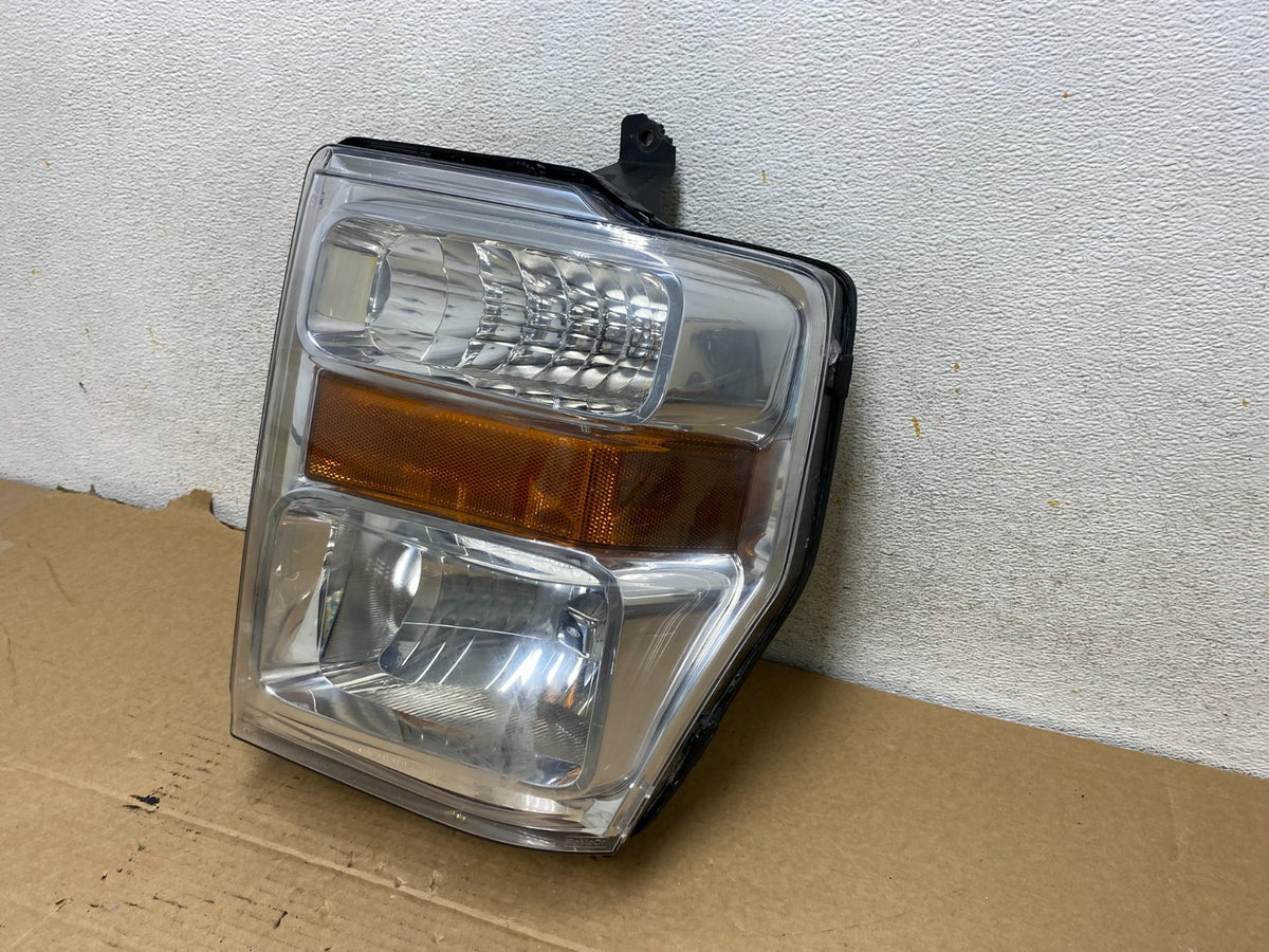 2008 to 2010 Ford F250 Super Duty Left Driver LH Side Headlight AH7796 DW2