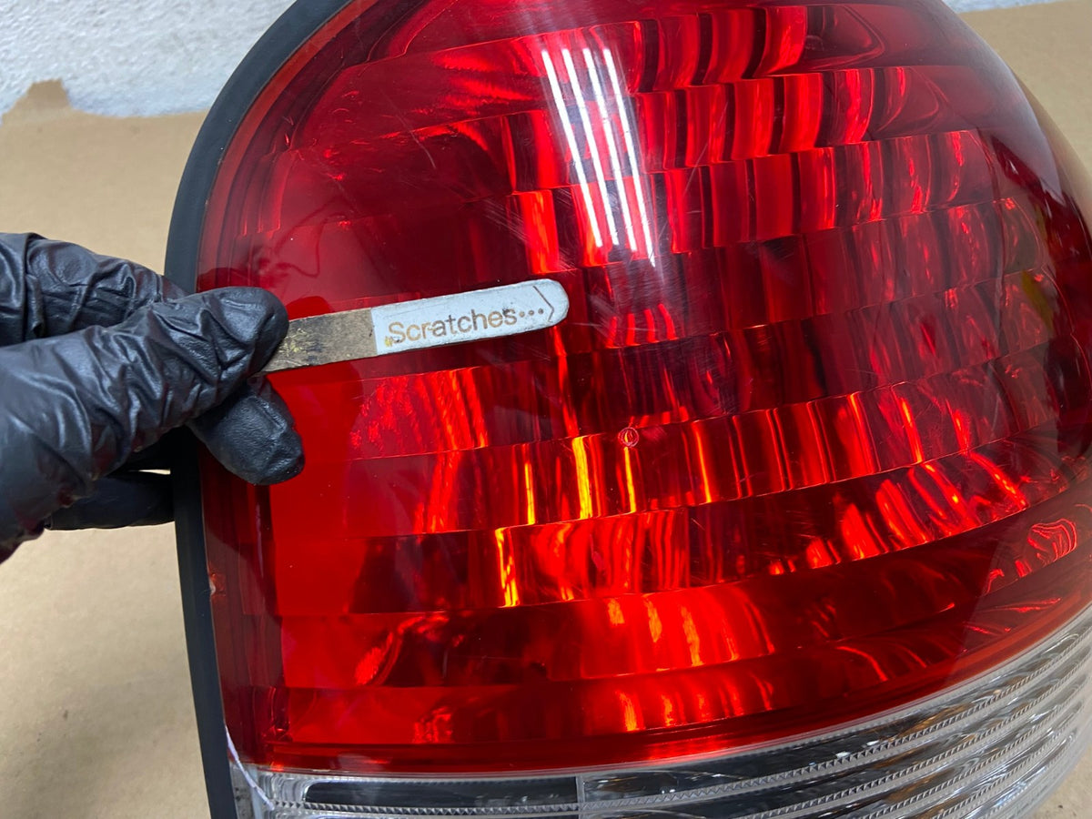 2005 to 2006 Hyundai Santa Fe Right Passenger Rh Side Tail Light AH7857 LK3